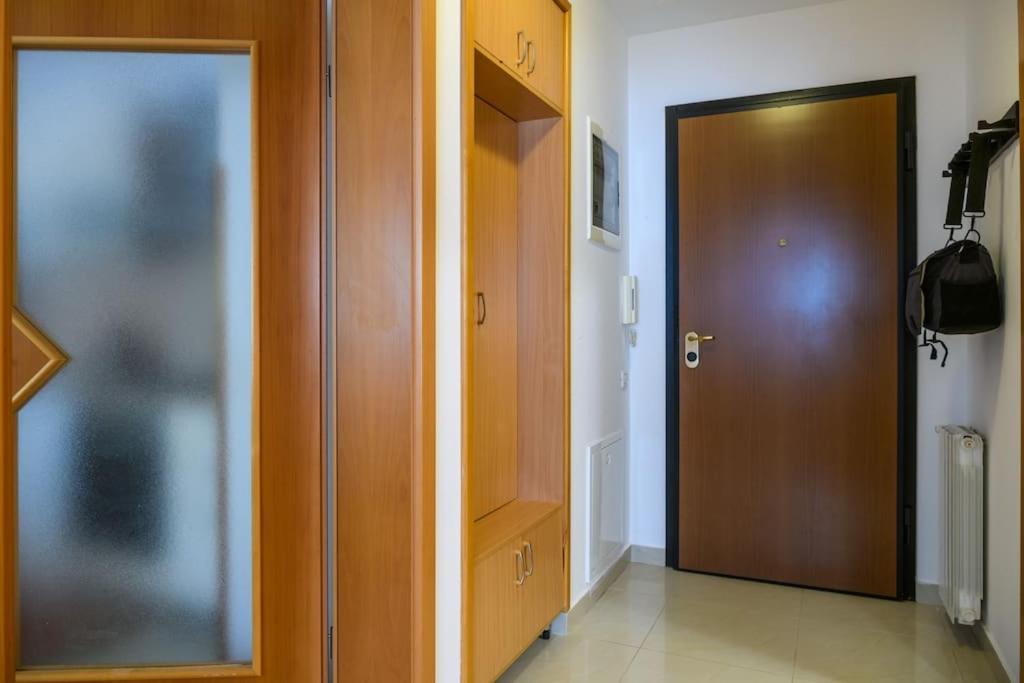 Apartment Sunce พูลา ภายนอก รูปภาพ